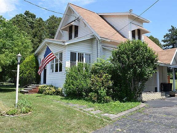 2nd image of 810 Glendale Dr