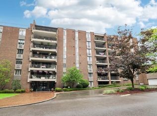 201 Grant St APT 512, Sewickley, PA