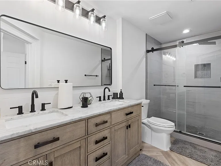 16702 Newberry Ln — Photo 19