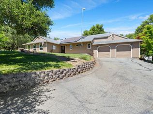 22468 W Hacienda Dr, Grass Valley, CA 95949