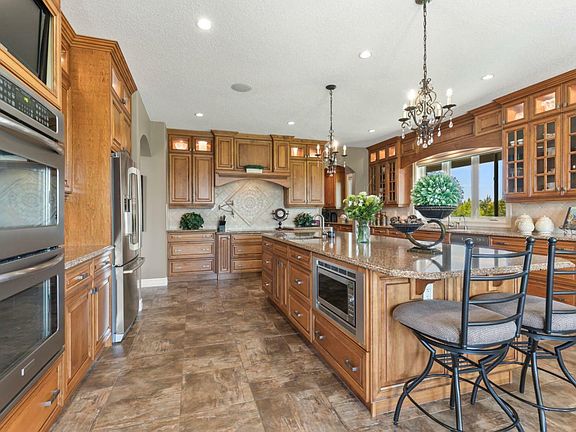 3rd image of 37321 Range Road 265