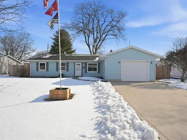 104 Rolling Hills Ave, Columbia City, IN 46725