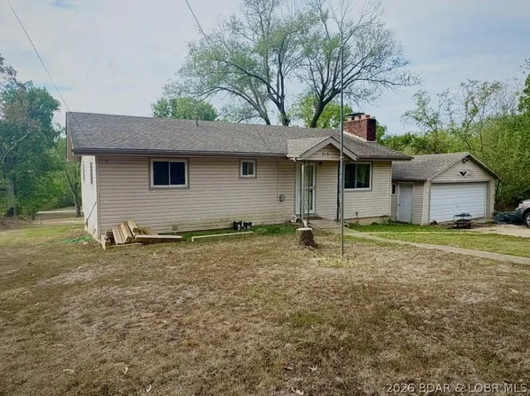 315 9th St, Crocker, MO 65452