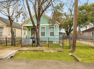 1808 Fletcher St, Houston, TX 77009