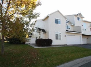 9016 Sawgrass Gln N, Maple Grove, MN 55311