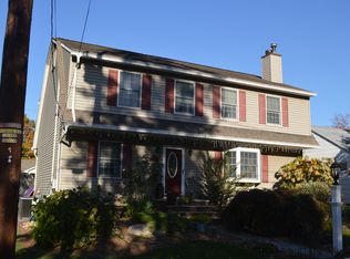 12 Silver Birch Ave, Oakland, NJ 07436