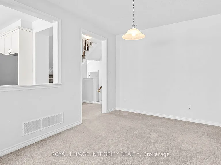 163 Cranesbill Rd — Photo 9