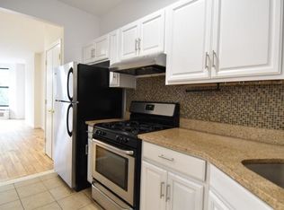 820 Washington Ave #B2, Brooklyn, NY 11238