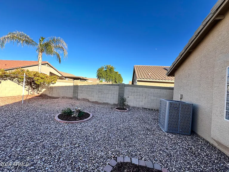 11210 E Pronghorn Ave — Photo 24