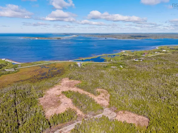 Ostrea Lake Rd #R2, Pleasant Pt, NS B0J 2L0