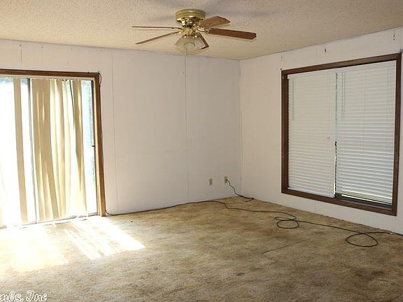 2nd image of 705 W Holly Ave