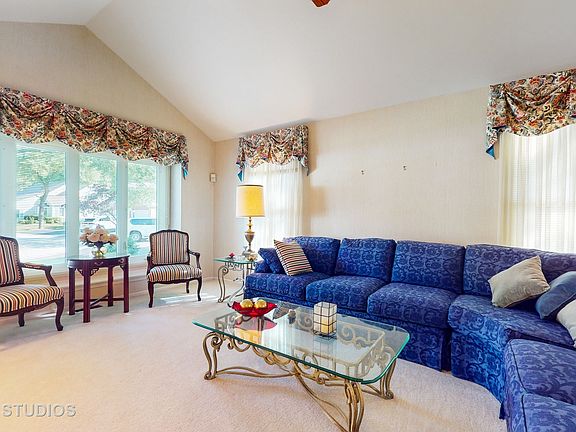4th image of 765 Sussex Corner Ln
