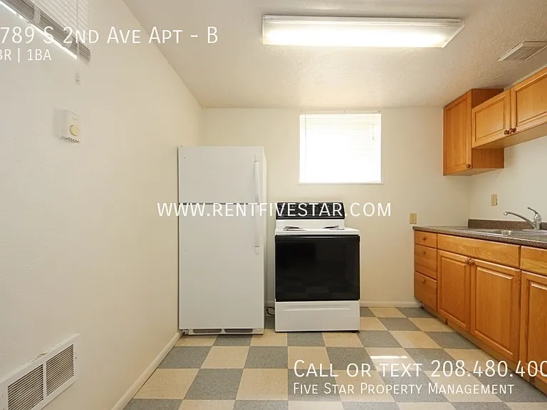 1789 S 2nd Ave #B — Photo 4