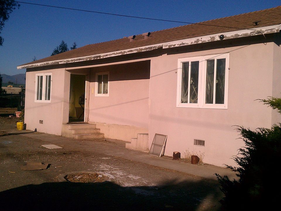 2nd image of 16458 Ceres Ave