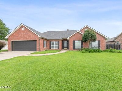 210 Revere Dr, Youngsville, LA, 70592