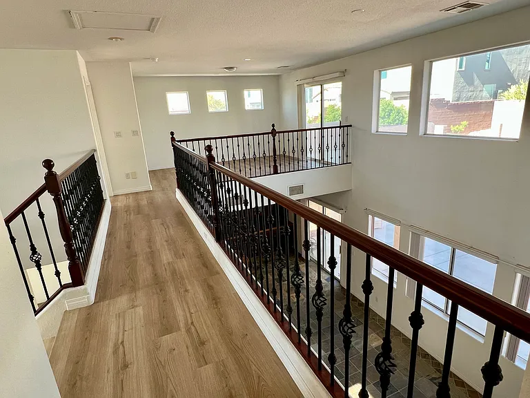 4337 Governors Hill St — Photo 9
