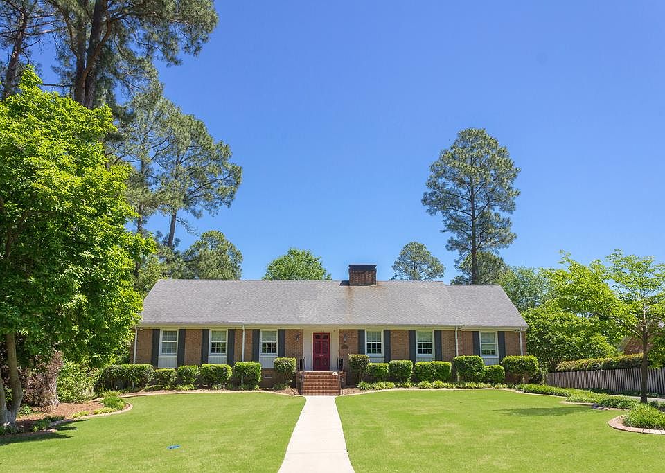 1st image of 106 Pineridge Ln