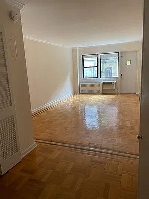 Rented by JMG Properties | media 11