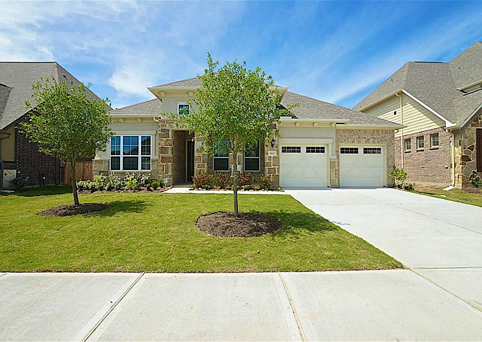 1st image of 9615 Lost Woods Dr