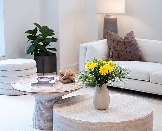 5th image of 450 Washington St #Townhouse 5