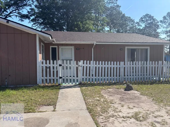 118 Cherokee Cir, Hinesville, GA 31313