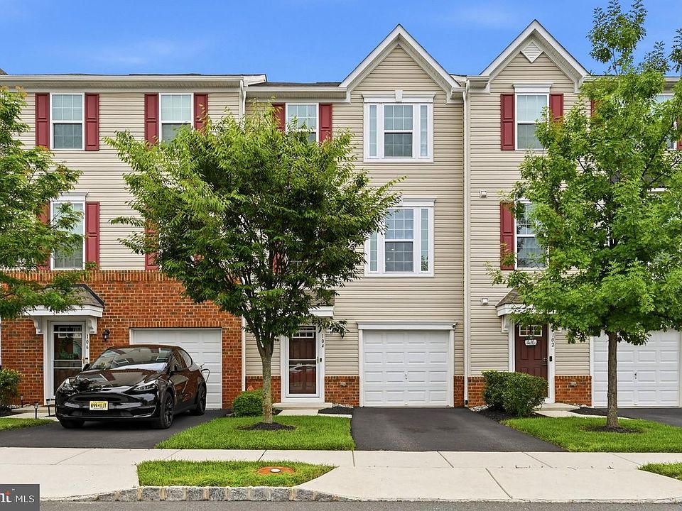 1st image of 104 Nathan Dr