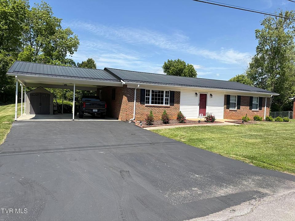 1st image of 134 Briarwood Dr