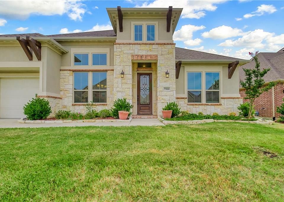 1st image of 7900 Medina Way