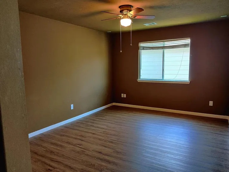 3922 Camden Fields Ln — Photo 30