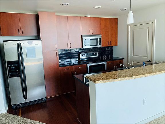 4th image of 155 Court Ave #2401