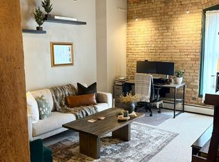 400 N 1st St APT 410, Minneapolis, MN 55401
