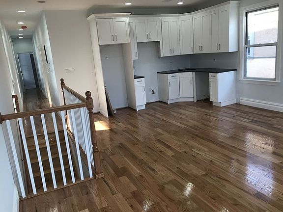 2nd image of 4328 Edson Ave
