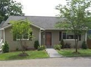 5281 Wolfe Rd, Hickory, NC 28601