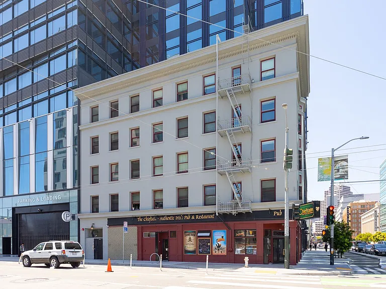 906 Howard St #1149RC — Photo 14