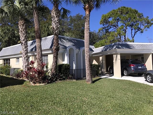 1st image of 10 Park Lane Cir