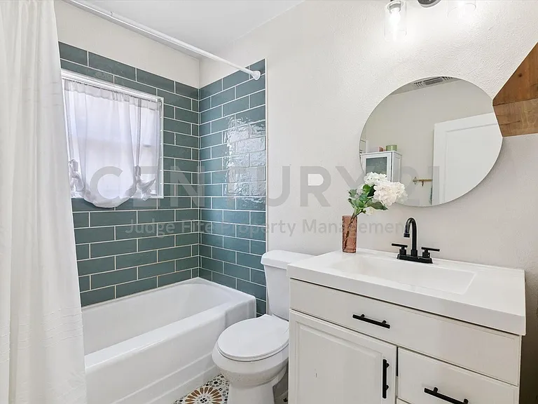 3012 Gene Ln — Photo 7