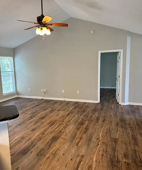 204 Ashridge Way — Photo 8