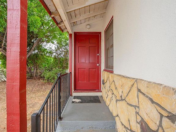 3rd image of 1340 N Parish Pl