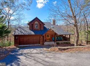 225 Lakeview Dr, Cross Junction, VA 22625