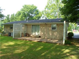 407 Stella Ave, Lawrenceburg, TN 38464