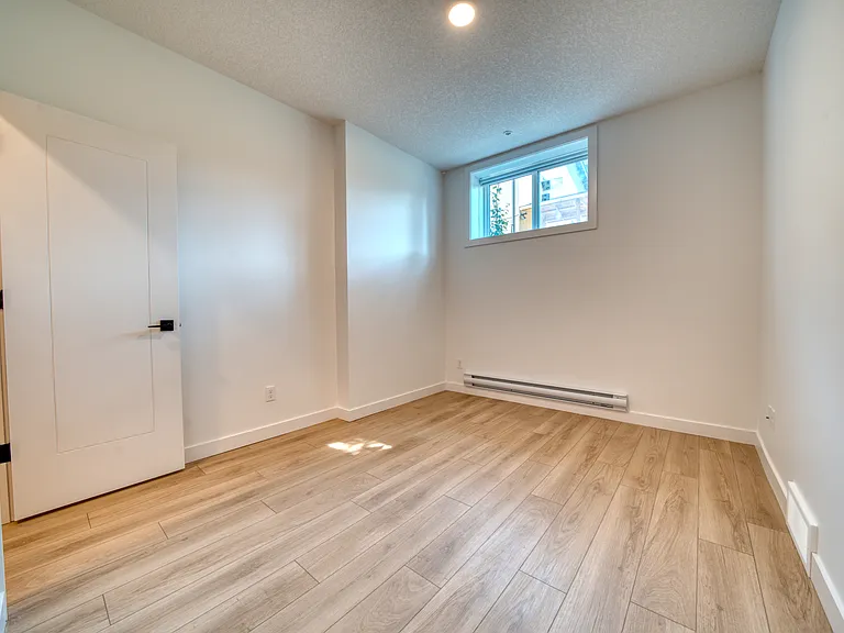 2925 12th Ave SW #203 — Photo 14