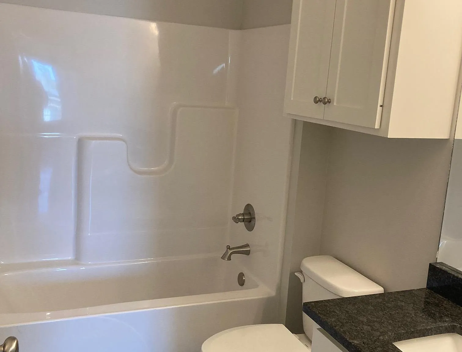 2425 E Moore Ave — Photo 3