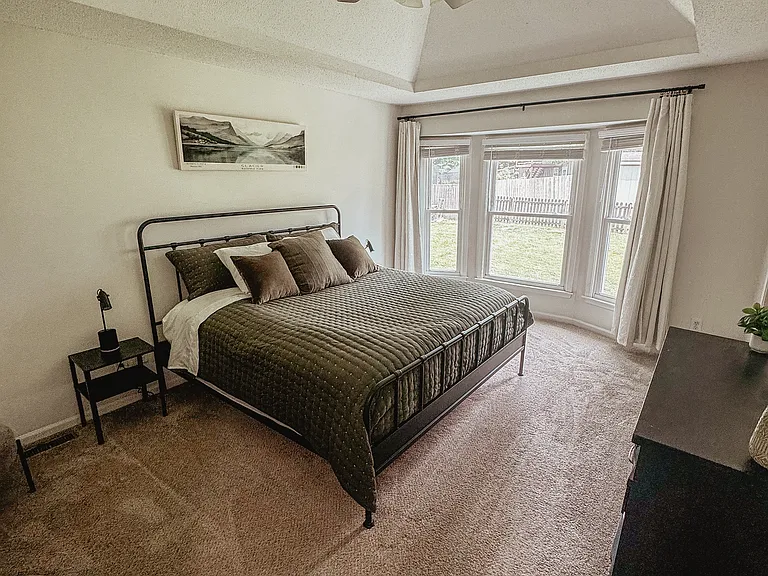 8133 Swarner Dr — Photo 12