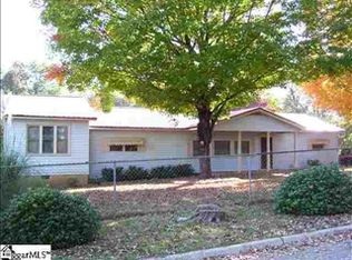 214-216 Woodhaven Dr, Greer, SC 29651