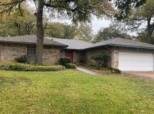 2306 Smokerise Dr, Arlington, TX 76016