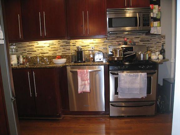 3rd image of 2414 36th St