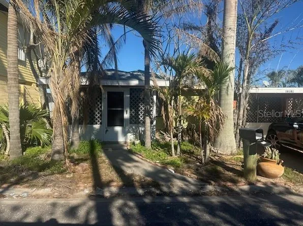 18181 3rd St E, Redington Shores, FL 33708