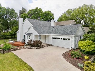 7850 E Oakbrook Cir, Madison, WI, 53717