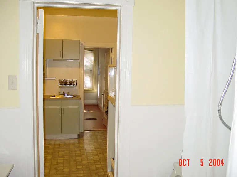 4330 Pine St #2R — Photo 30