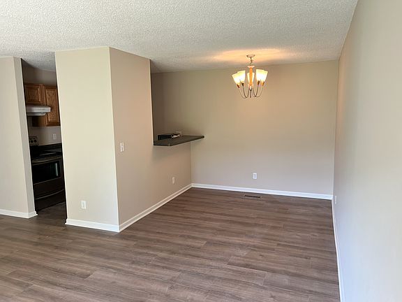 3rd image of 2490 Cobble Hill Ct #D